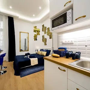 K4 , Budapest Hungary