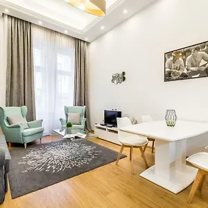  Apartamento Hello Downtown - Movie Hungría